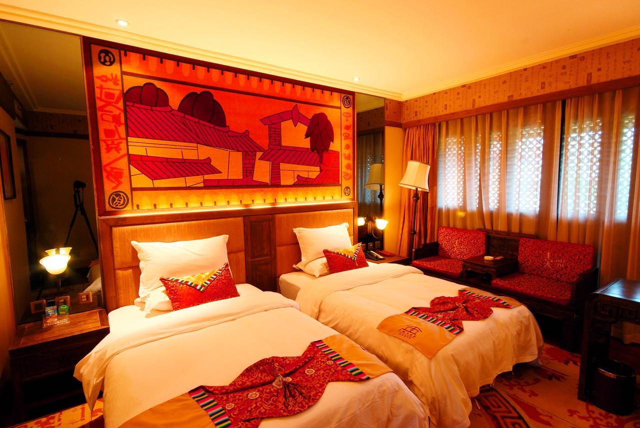 Lijiang Jinfu Hotel Exterior foto